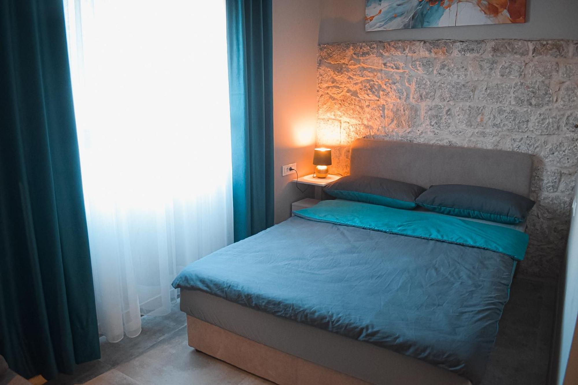Apartments Jelovic Sinj Exterior photo